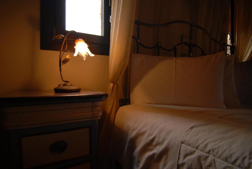 Aiolides Hotel Kalívia Oda fotoğraf
