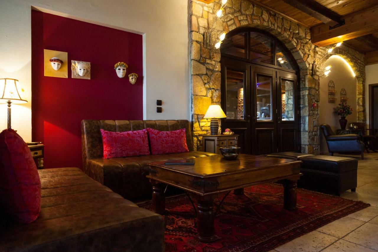 Aiolides Hotel Kalívia Dış mekan fotoğraf